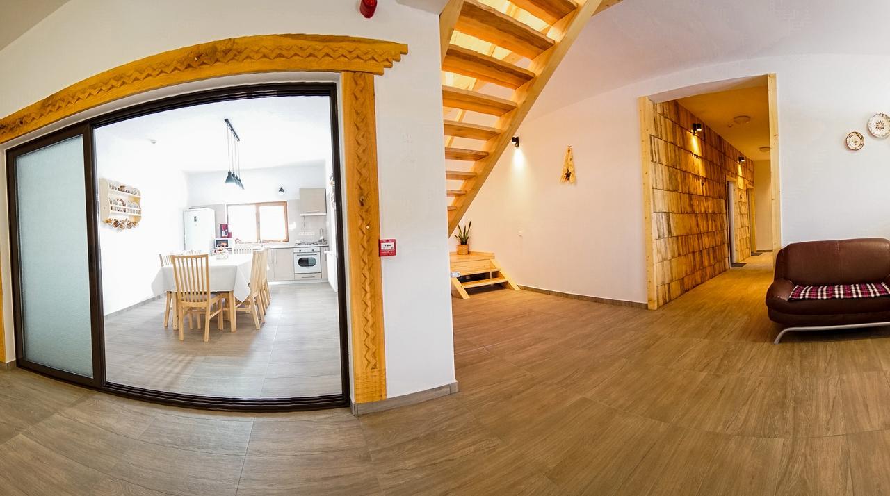 Casa Ralucai Hotell Moisei Exteriör bild