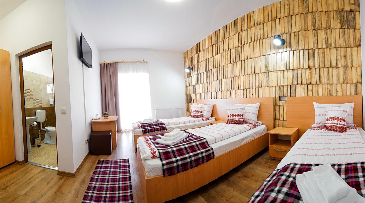 Casa Ralucai Hotell Moisei Exteriör bild