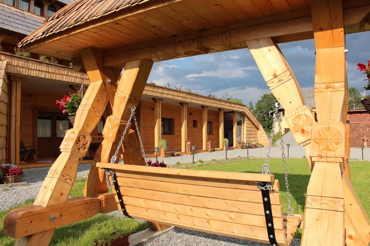 Casa Ralucai Hotell Moisei Exteriör bild